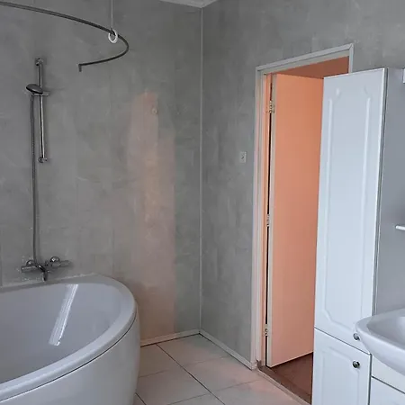 公寓 Zaanvilla 沃莫维尔